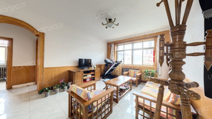 林苑商业楼二手房实景图