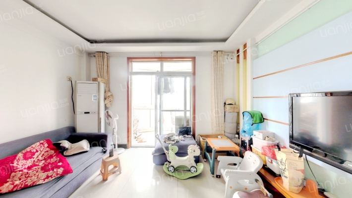 始信花园二手房实景图