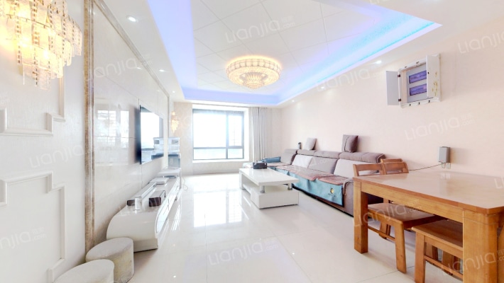 冠城大通蓝湾二手房实景图