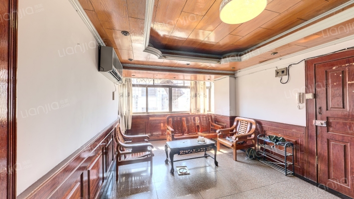 华海路84号二手房实景图