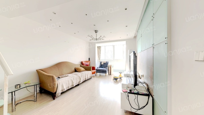 东方城朝霞园二手房实景图