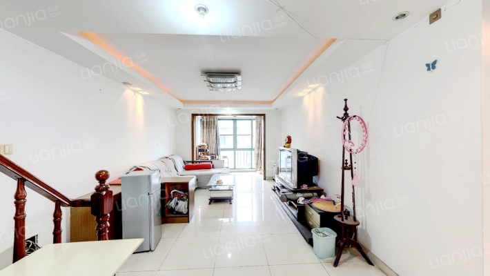 梁湖家园西区二手房实景图