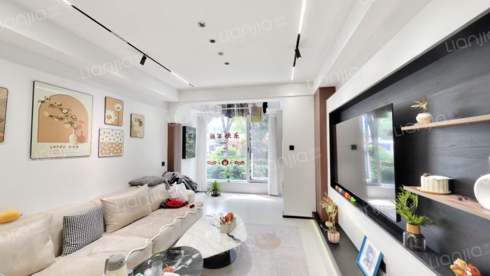 秀山信达城二期二手房实景图