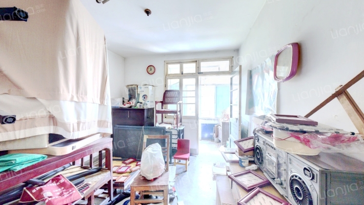 地矿局327队生活区二手房实景图