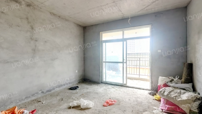 衡通小区二手房实景图