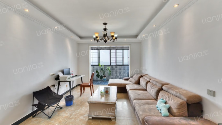 中大翡翠园二手房实景图