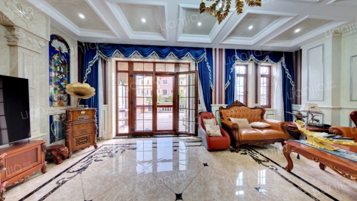 红星海五期鼎墅二手房实景图