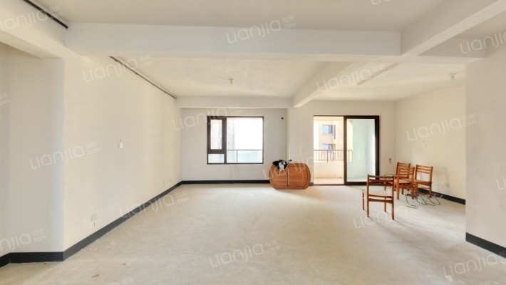 阳光100阿尔勒二期二手房实景图