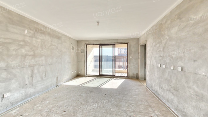 融信江语花苑二手房实景图