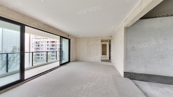 邦泰西宸天骄二手房实景图