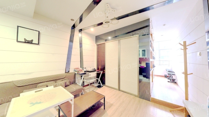 富春城市公寓二手房实景图