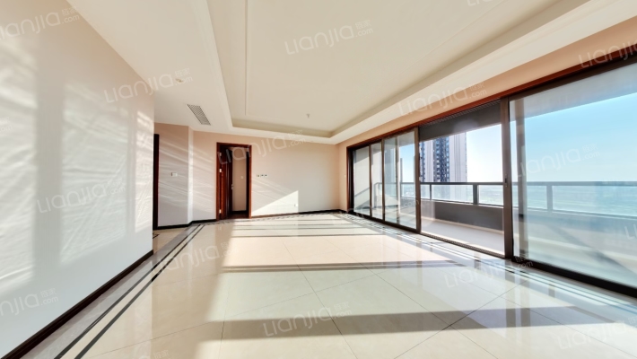 蓝光长岛国际六期二手房实景图