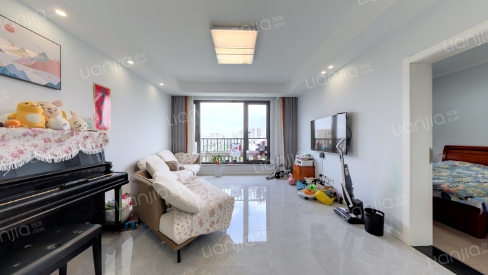 白银时代(三期)二手房实景图