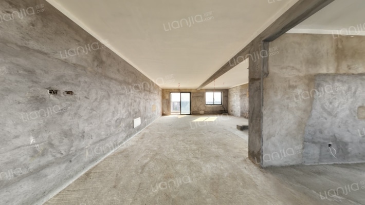 大东海中央府E区二手房实景图