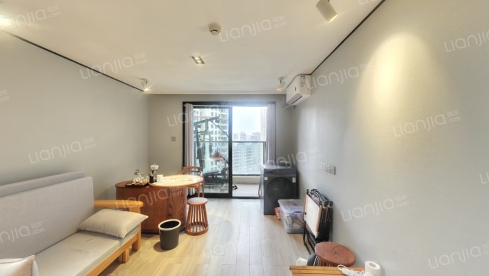 融创金成海口壹号南区二手房实景图