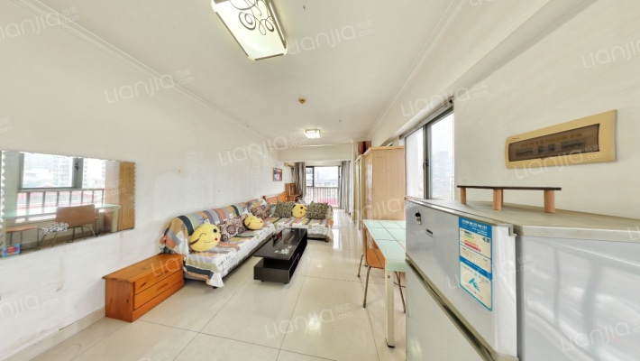 东宸19公馆二手房实景图