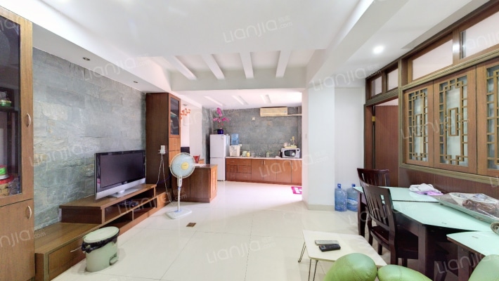 水岸豪景二手房实景图