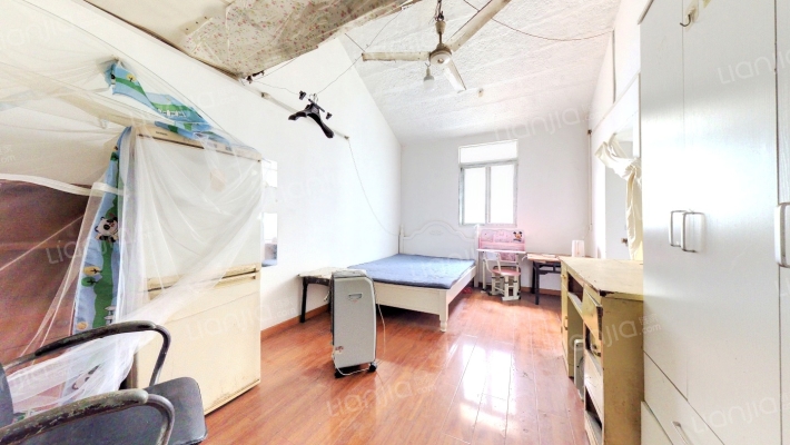 凤凰村小区二手房实景图