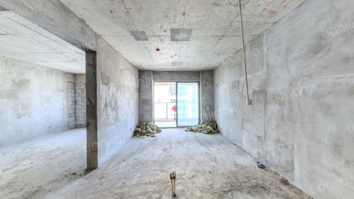 玉融正荣府二手房实景图