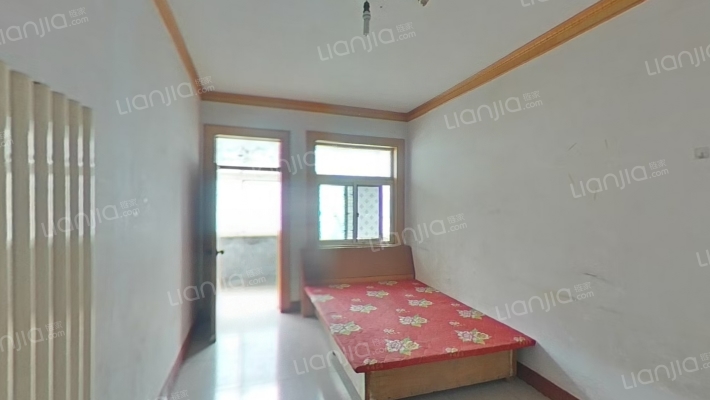 楝香街8号二手房实景图