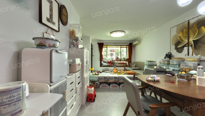 翡翠名园二手房实景图