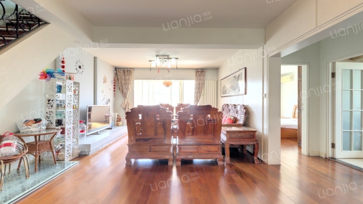 西山峻景二手房实景图