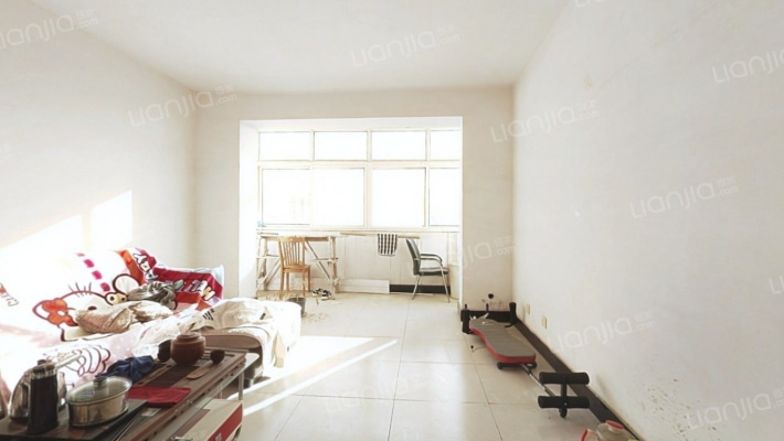 东三里小区二手房实景图