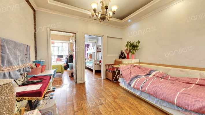 金沙蜜地二手房实景图