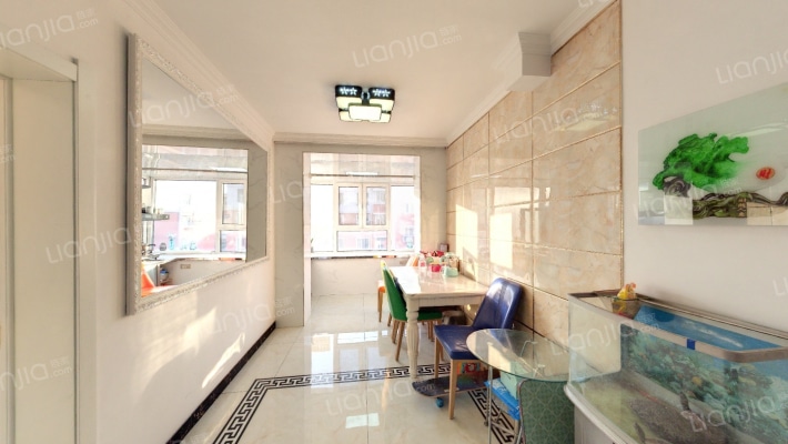 聚宝富苑二手房实景图