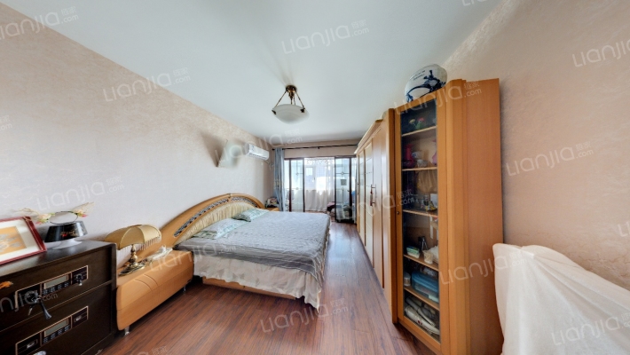 澳隆花园二手房实景图