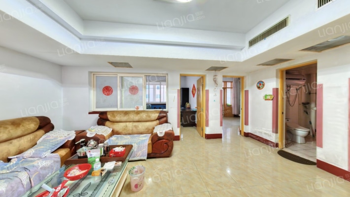 法院小区二手房实景图