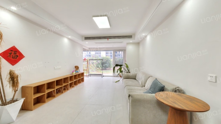 中梁香缇公馆二手房实景图