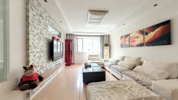 蓁山花园二手房实景图