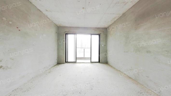 星河丹堤E区二手房实景图