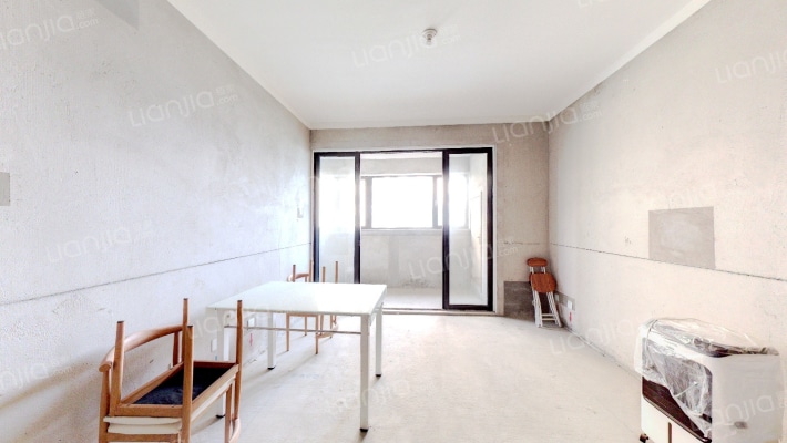 金鹏珑璟台二手房实景图