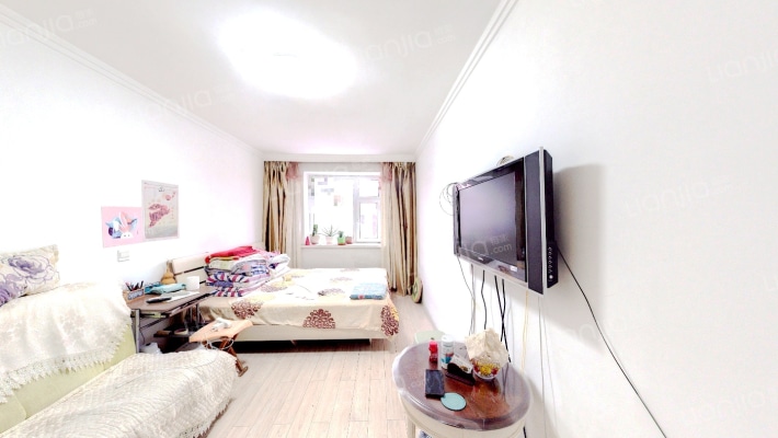 轻铁湖光花园一期二手房实景图