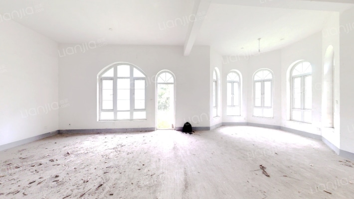 维也纳森林别墅二手房实景图