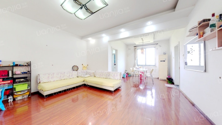 在水一方(襄城区)二手房实景图