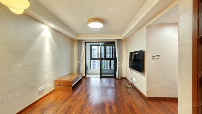 九龙仓碧玺二手房实景图