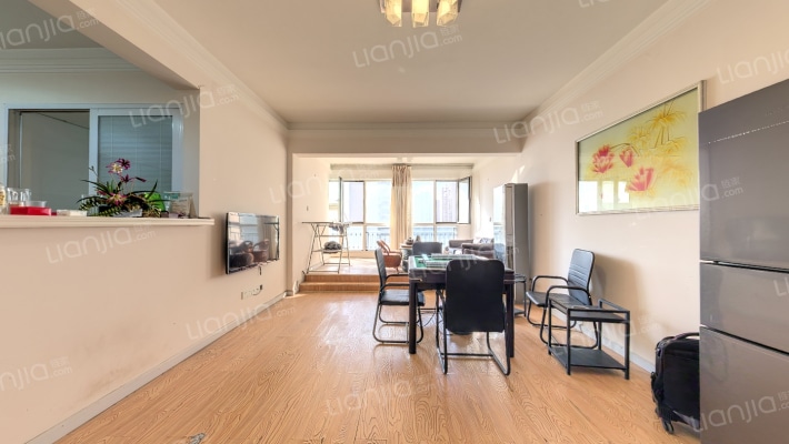 财富名园二手房实景图