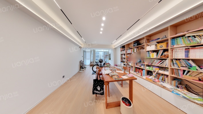 金地梅陇镇四期二手房实景图