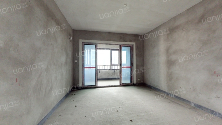 博翠江岸二手房实景图