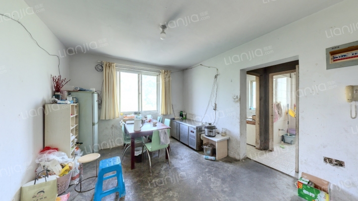 学田东苑二手房实景图