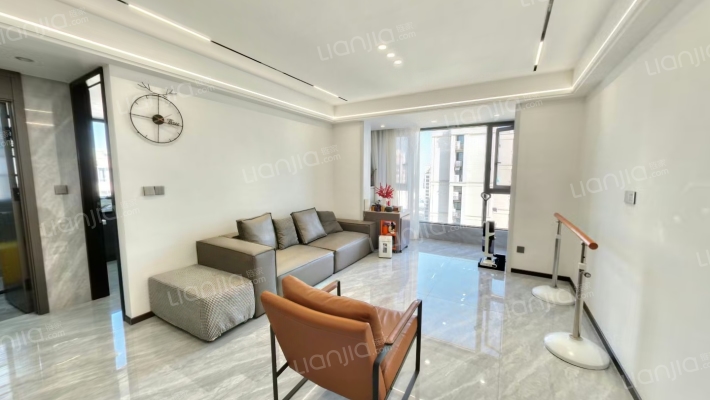 海盛公寓二手房实景图