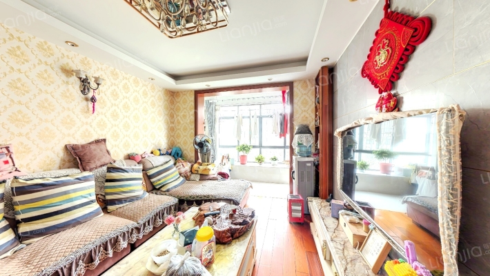 西华小区春怡里二手房实景图