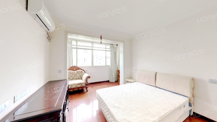 凌兆新村(凌兆路379弄)二手房实景图