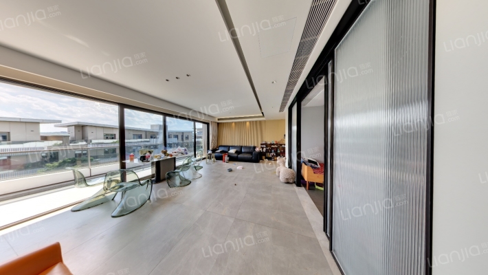 麓悦江城二手房实景图