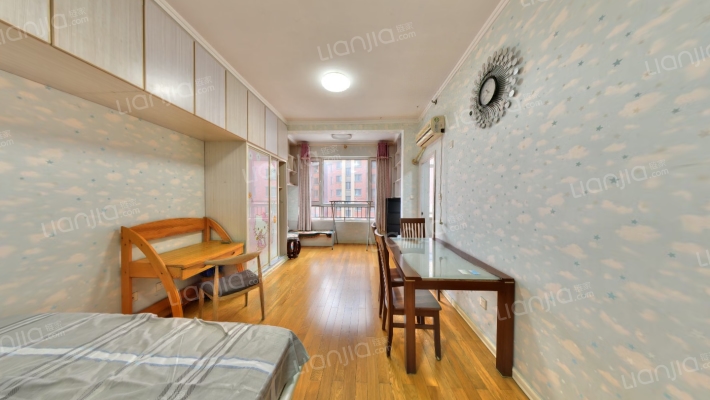 逸城山色公建二手房实景图