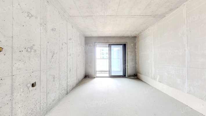 融创城二期C3地块二手房实景图