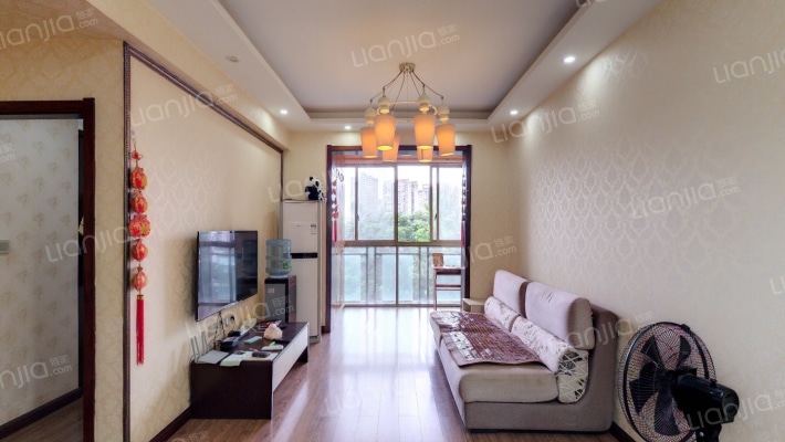 美德佳园二手房实景图